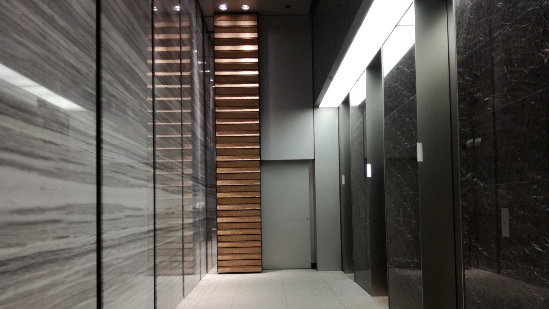 ハンドJOBグループ横浜本社